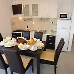 아파트 Robinson Bella Bogomolje