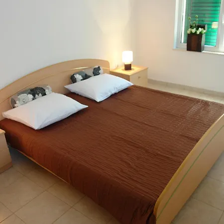 Apartment Robinson Bella *