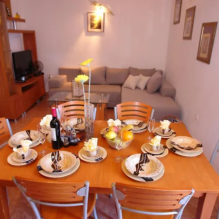 Robinson Bella Apartment *