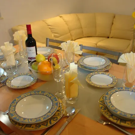 Robinson Bella Apartment Bogomolje