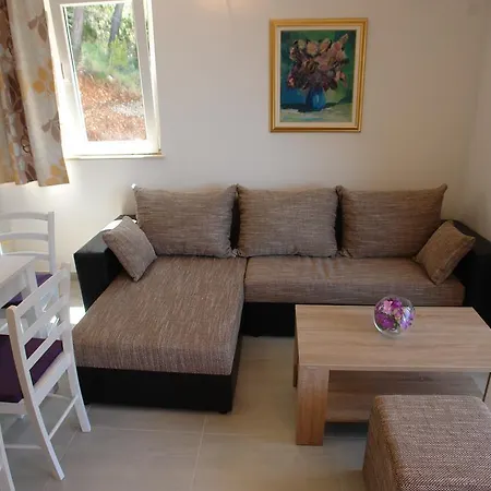 Robinson Bella Bogomolje