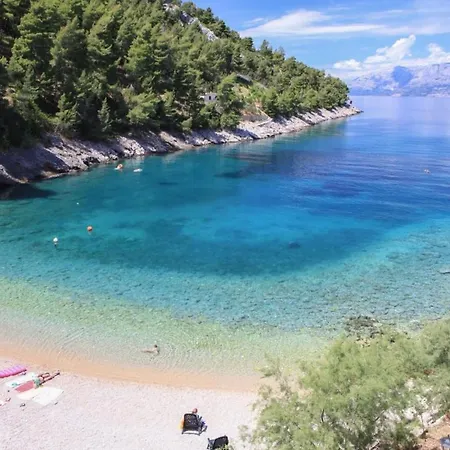 Robinson Bella 公寓 *