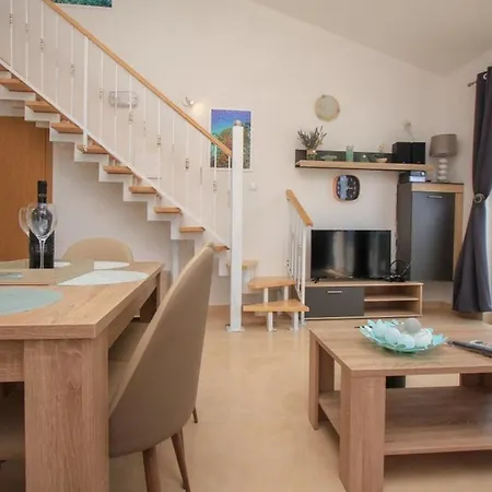 Robinson Bella Apartment