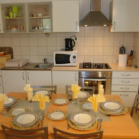 Apartament Robinson Bella