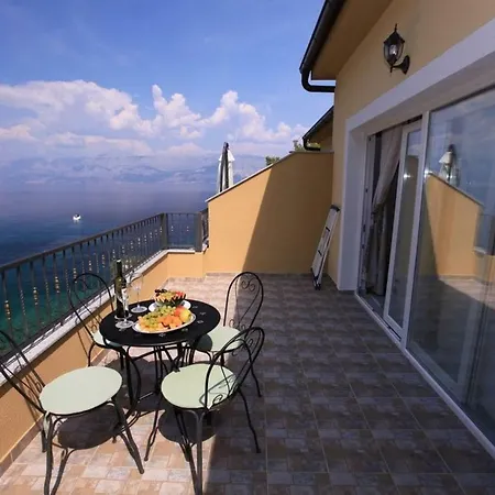 Apartament Robinson Bella *